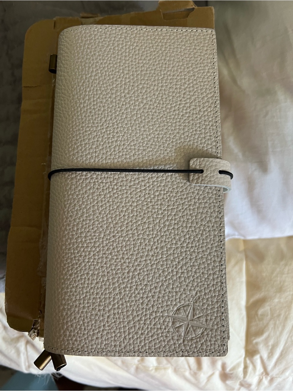 Textured White Leather Traveler's Notebook